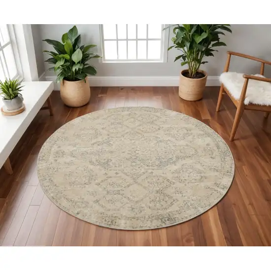 8' Beige And Gray Geometric Distressed Round Rug Photo 1