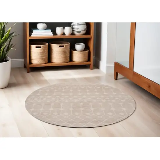 4' Beige Geometric Power Loom Round Rug Photo 1