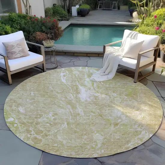 8' Beige Ivory And Artichoke Green Round Abstract Washable Indoor Outdoor Area Rug Photo 7