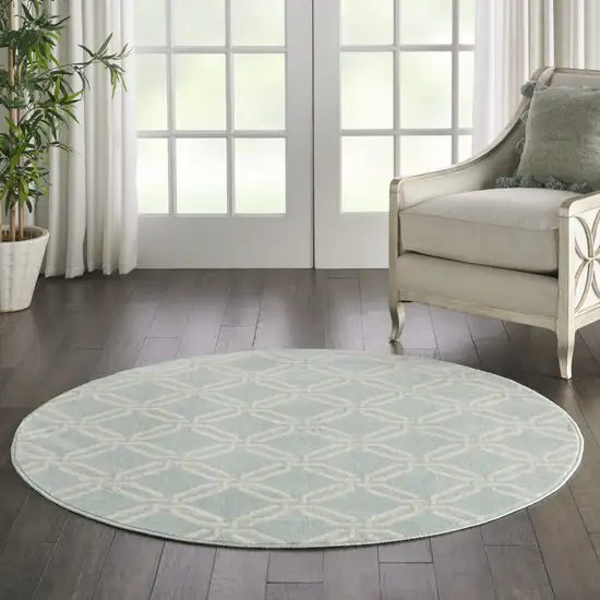 5' Beige and Green Trellis Round Rug Photo 8