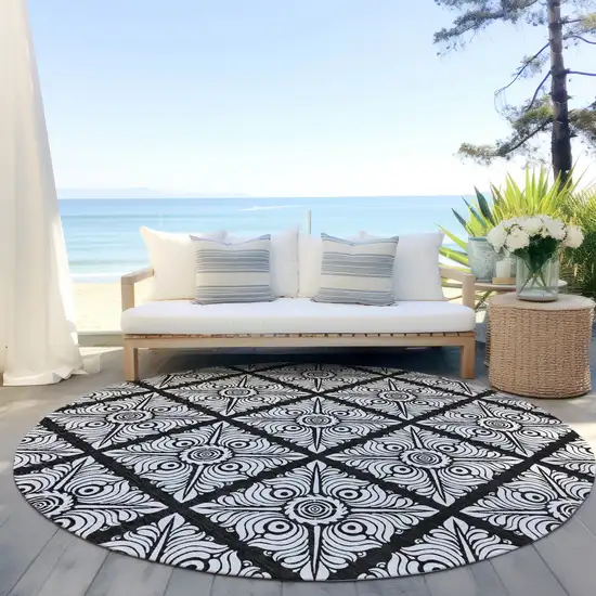 8' Black Ivory And Gray Round Medallion Washable Indoor Outdoor Area Rug Photo 7