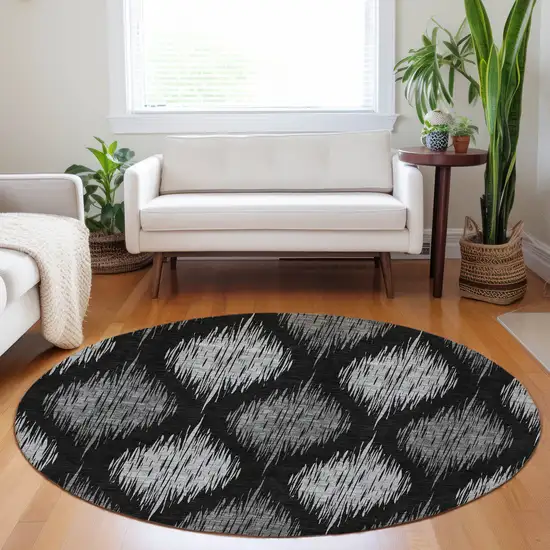 8' Black Silver And Gray Round Ikat Washable Indoor Outdoor Area Rug Photo 7