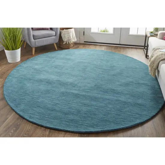 8' Blue And Green Round Wool Hand Woven Stain Resistant Area Rug Photo 4