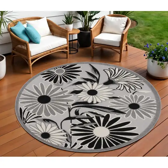 8' Black and White Round Floral Indoor Outdoor Area Rug Photo 1