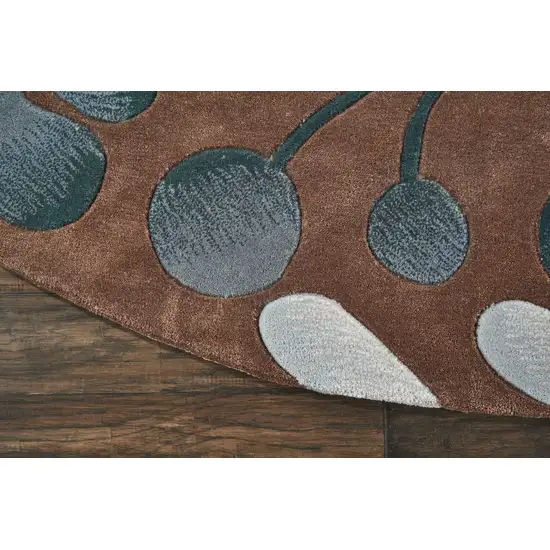 8' Brown Botanical Leaves Round Rug Photo 5