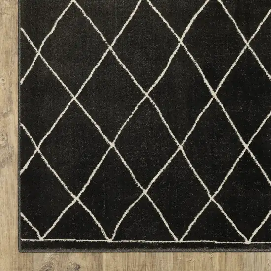 8' Charcoal And Ivory Trellis Runner Rug Photo 6