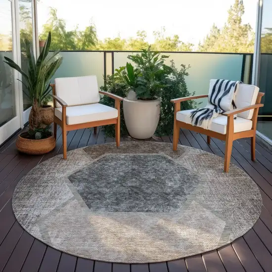 8' Chocolate And Taupe Round Geometric Washable Indoor Outdoor Area Rug Photo 5