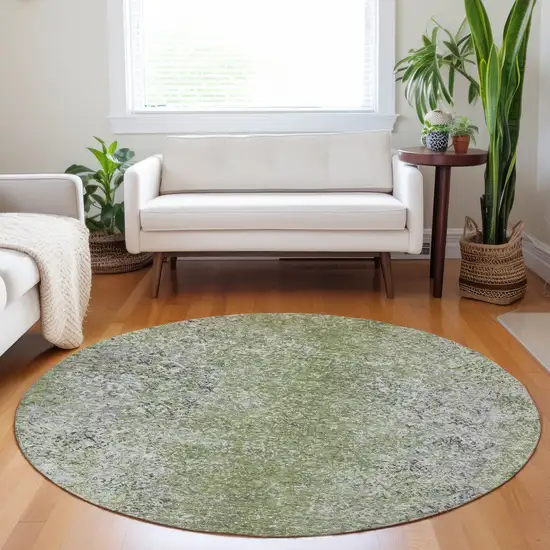 8' Fern Green Artichoke Green And Ivory Round Oriental Washable Indoor Outdoor Area Rug Photo 7