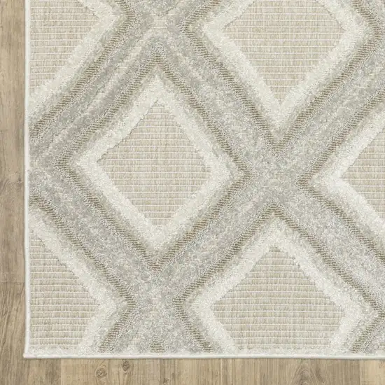 8' Gray And Beige Diamond Runner Rug Photo 4