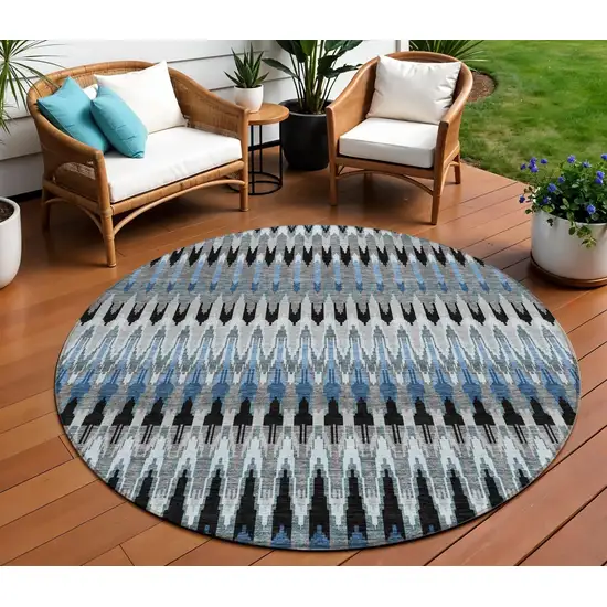 8' Gray Charcoal And Silver Round Southwestern Washable Indoor Outdoor Area Rug Photo 1