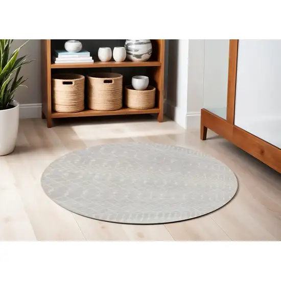 5' Gray Geometric Power Loom Round Rug Photo 1