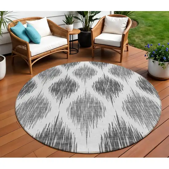 8' Gray Ivory And Charcoal Round Ikat Washable Indoor Outdoor Area Rug Photo 1