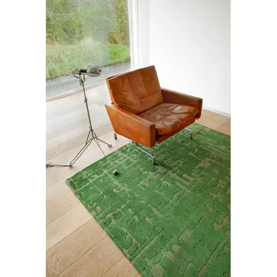 10' Green Abstract Non Skid Area Rug Photo 7