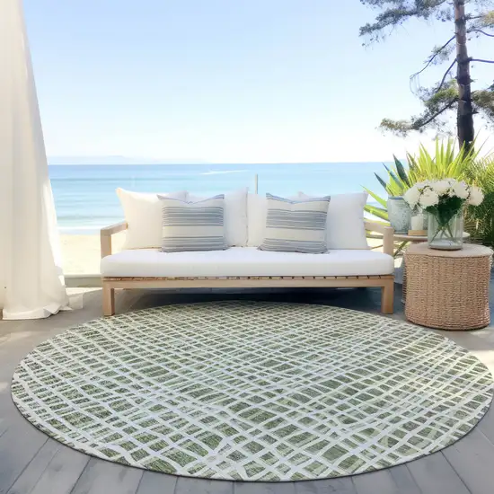 8' Green And Ivory Round Striped Washable Indoor Outdoor Area Rug Photo 6