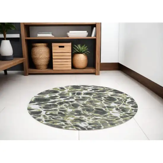 5' Green and White Round Abstract Non Skid Area Rug Photo 1