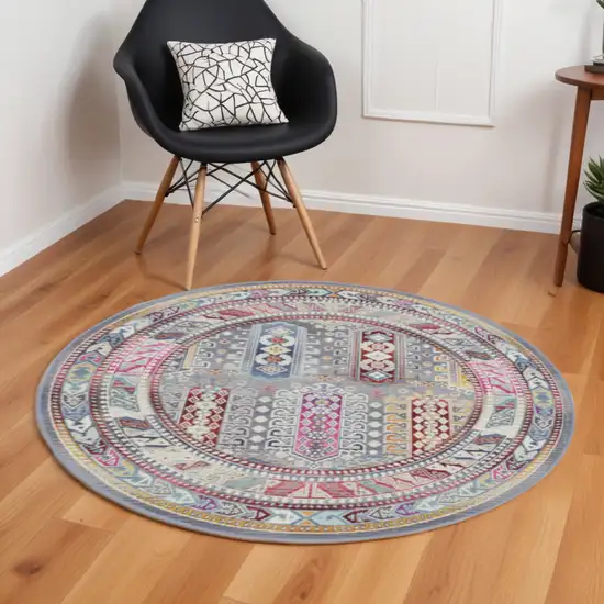 6' Ivory Gray And Red Floral Distressed Round Rug Photo 1