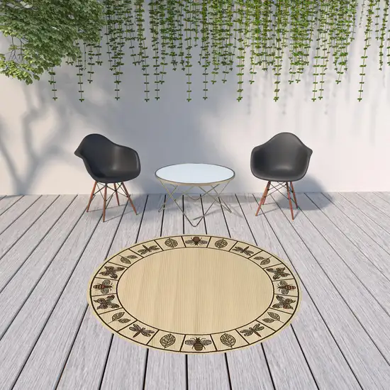 8' Ivory Round Abstract Stain Resistant Indoor Outdoor Area Rug Photo 3