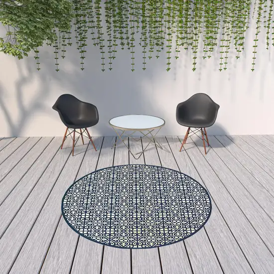 8' Ivory Round Geometric Stain Resistant Indoor Outdoor Area Rug Photo 3