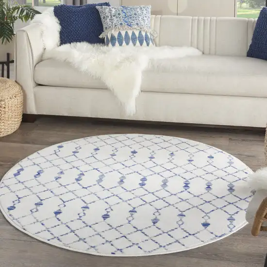 5' Ivory and Blue Geometric Round Rug Photo 8