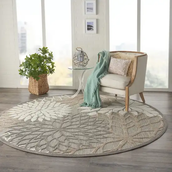 10' Natural Round Floral Power Loom Area Rug Photo 7