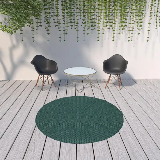 8' Navy Round Geometric Stain Resistant Indoor Outdoor Area Rug Photo 3