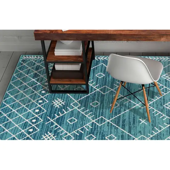 7' Ocean Blue Machine Woven Geometric Tribal Indoor Runner Rug Photo 4