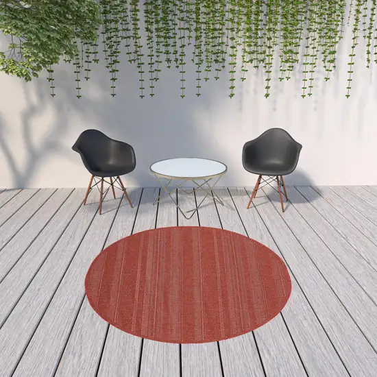 8' Red Round Stain Resistant Indoor Outdoor Area Rug Photo 3