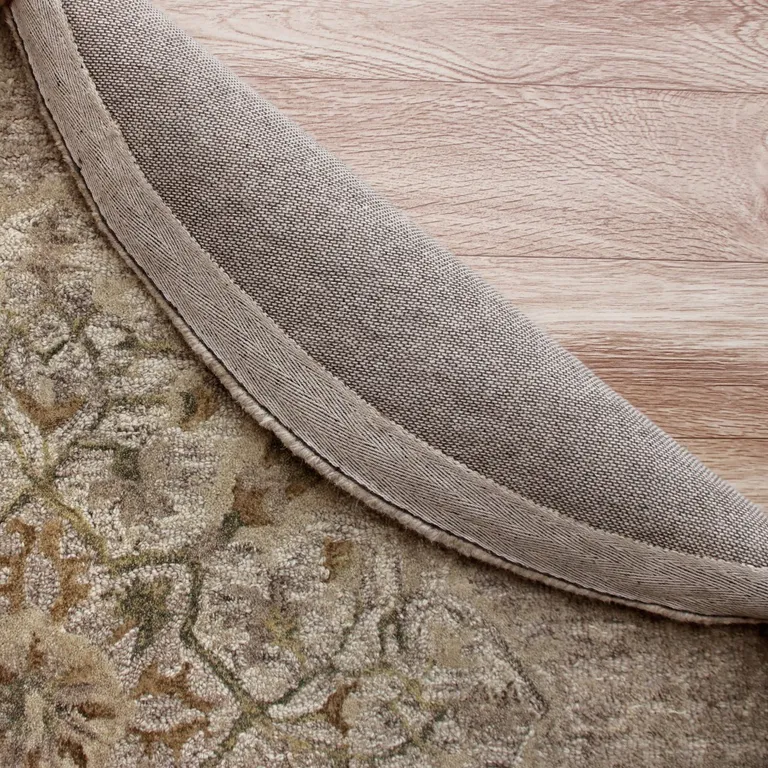 6' Round Beige Distressed Medallion Area Rug Photo 3