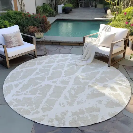 8' Round Beige and Ivory Round Abstract Washable Non Skid Indoor Outdoor Area Rug Photo 8