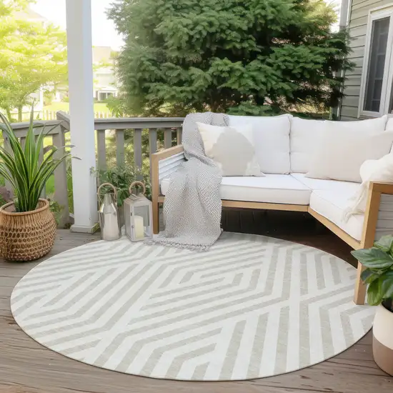 8' Round Beige and Ivory Round Geometric Washable Non Skid Indoor Outdoor Area Rug Photo 8