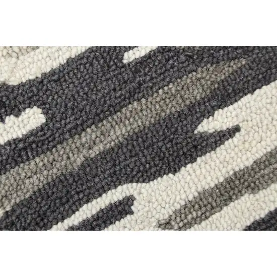 4' Round Black and Gray Camouflage Area Rug Photo 6