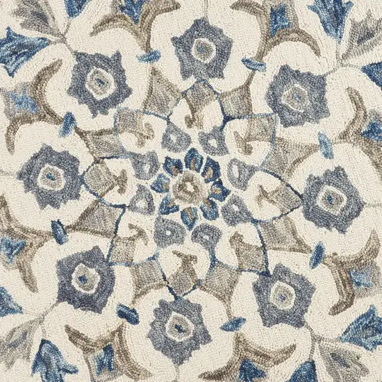 6' Round Blue Floral Oasis Area Rug Photo 2