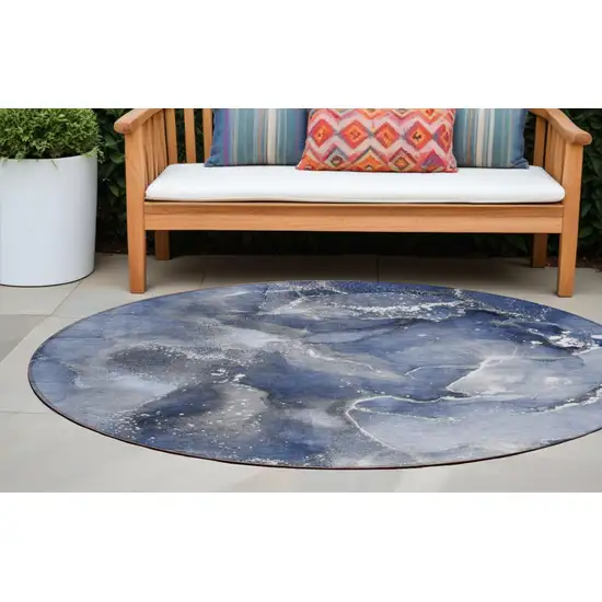 8' Round Blue and Gray Round Abstract Washable Non Skid Indoor Outdoor Area Rug Photo 1