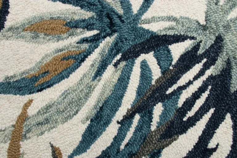 4' Round Blue and White Tropical Area Rug Photo 2