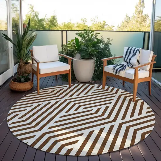 8' Round Brown and White Round Geometric Washable Non Skid Indoor Outdoor Area Rug Photo 8