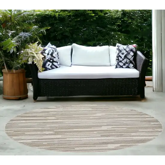 Gray Round Abstract Stain Resistant Indoor Outdoor Area Rug Photo 1