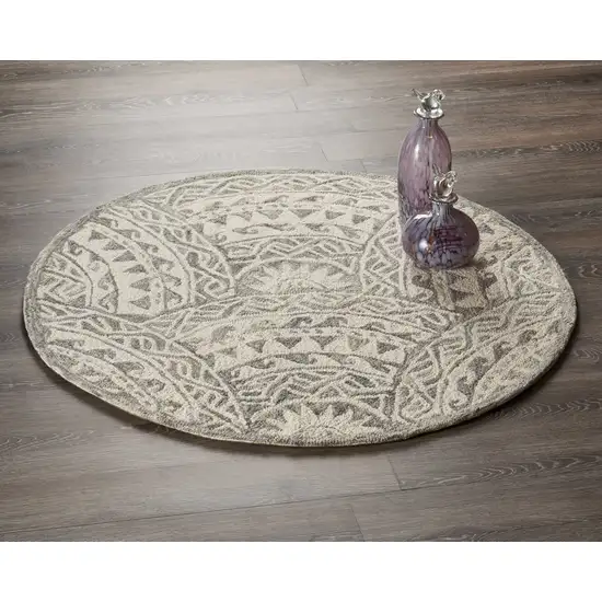 4' Round Gray Decorative Waves Area Rug Photo 8