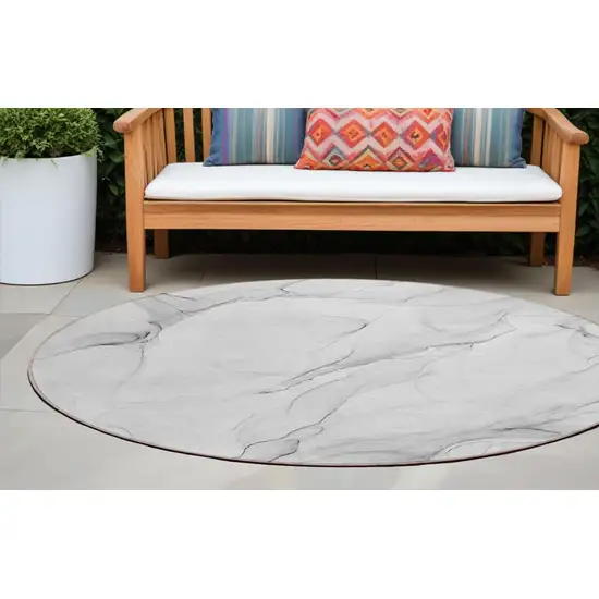 8' Round Gray Round Abstract Washable Non Skid Indoor Outdoor Area Rug Photo 1