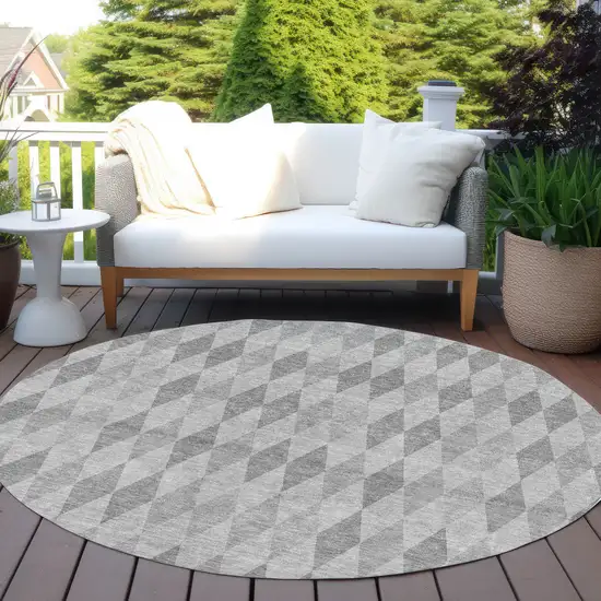 8' Round Gray Round Geometric Washable Non Skid Indoor Outdoor Area Rug Photo 8