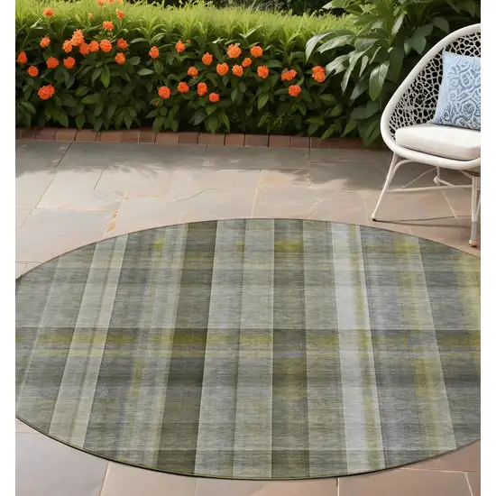 8' Round Gray Round Plaid Washable Non Skid Indoor Outdoor Area Rug Photo 1