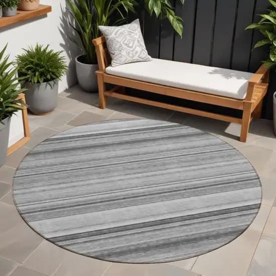 8' Round Gray Round Striped Washable Non Skid Indoor Outdoor Area Rug Photo 1