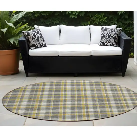 8' Round Gray Yellow and White Round Plaid Washable Non Skid Indoor Outdoor Area Rug Photo 1