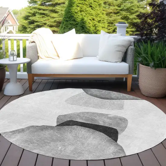 8' Round Gray and Black Round Abstract Washable Non Skid Indoor Outdoor Area Rug Photo 8