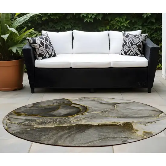 8' Round Gray and Gold Round Abstract Washable Non Skid Indoor Outdoor Area Rug Photo 1