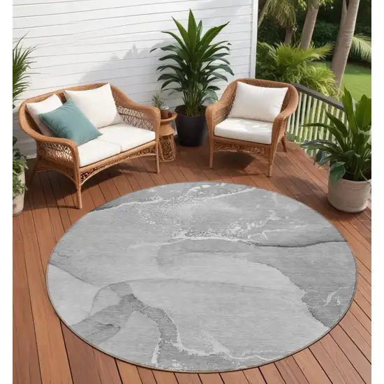 8' Round Gray and Ivory Round Abstract Washable Non Skid Indoor Outdoor Area Rug Photo 1