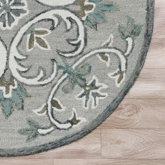 4' Round Gray and White Filigree Area Rug Photo 3