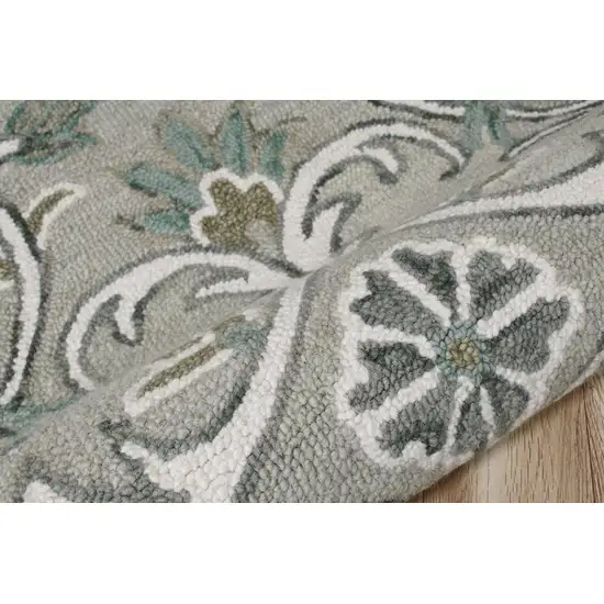 4' Round Gray and White Filigree Area Rug Photo 5