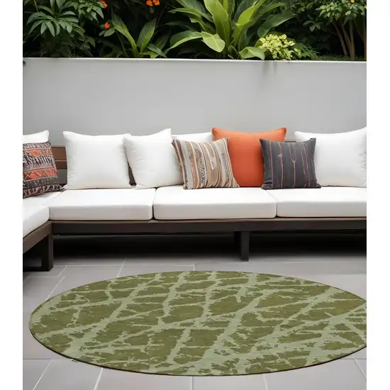 8' Round Green Round Abstract Washable Non Skid Indoor Outdoor Area Rug Photo 1