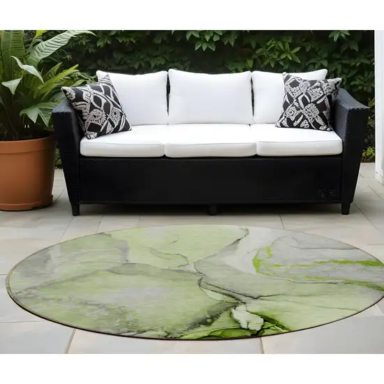 8' Round Green Round Abstract Washable Non Skid Indoor Outdoor Area Rug Photo 1