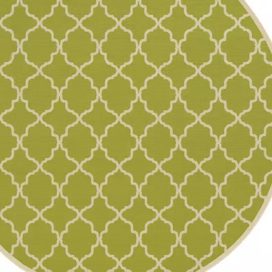 8' Round Green Round Geometric Stain Resistant Indoor Outdoor Area Rug Photo 3